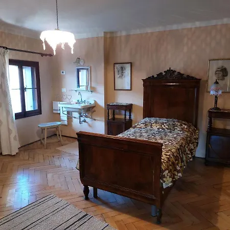 Villino Ameliatte Habitación en casa particular